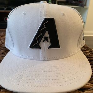 NWOT Arizona Diamondbacks Fitted